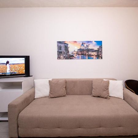 Apartment Studio Premier ราไฟโลวีซี ภายนอก รูปภาพ